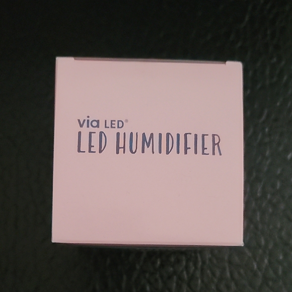 Via Pink LED Humidifier with RGB Light - Picture 5 of 5